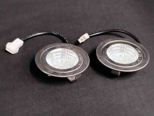 lot 1067 image: 12V LED Puck Lights - Set of 2