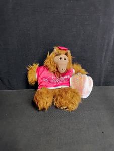 lot 1072 image: ALF Plush Doll in Dizzys Baseball Uniform