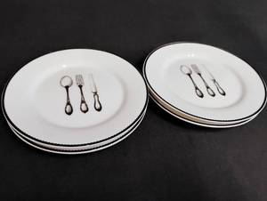 lot 1104 image: Circa Simple Serve Cutlery Design Plates
