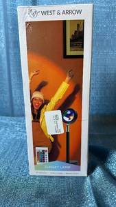 lot 2043 image: West & Arrow Sunset LED Projection Lamp