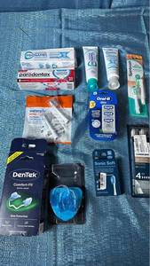 lot 2062 image: Assortment of Dental Care.