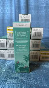 lot 2065 image: Selfless by Hyram Salicylic Acid & Sea Kelp Serum. Lot of 14.