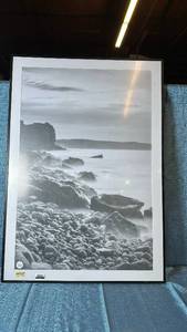 lot 2120 image: Poster Frame 27.5x39.5