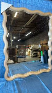 lot 2122 image: Scalloped Mirror 24x30.