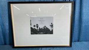 lot 3017 image: Threshold Studio McGee 8x10 Picture Frame