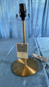 lot 3037 image: Threshold x Studio McGee Medium Lamp Base