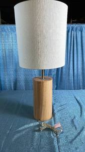 lot 3057 image: Modern Wooden Cylinder Table Lamp
