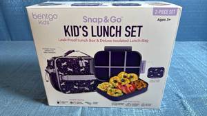 lot 8065 image: Bentgo Kids Unicorn Space Lunch Set