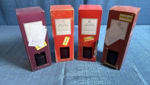 lot 8083 image: Gourmand Collection Reed Diffuser Set