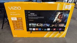 lot 8104 image: Visio 50 4K Smart TV 