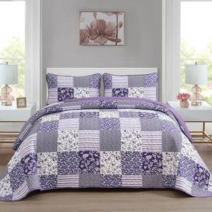 lot 50796 image: Mybedsoul Purple Quilt Set California King Size, 3 Pieces Boho Plaid Floral Bedspread Set Microfiber Lightweight Bohemian Bedding Bedspread Coverlet Set for All Season 106x 96 - Retail $43