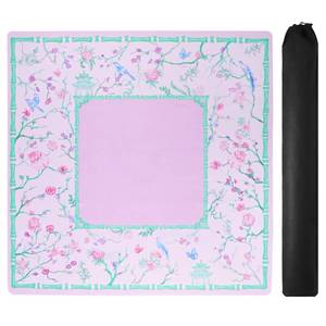 lot 58814 image: TIASUSAN Purple and Green Mahjong Mat (31.5 x 31.5) with Black Carrying Bag, Anti-Slip, Noise-Reducing Table Cover for Mahjong, Poker, Board Games, Dominoes, and Card Games - Retail $25
