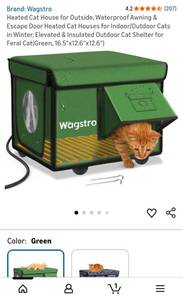 lot 44860 image: Wagstro Heated Outdoor Cat House with Escape Door - Retail $45