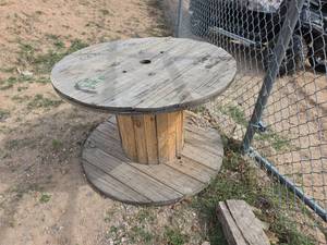 lot 4220 image: Large Wooden Cable Spool Table
