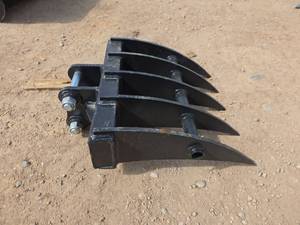 lot 4240 image: Mini Excavator Root Rake Attachment