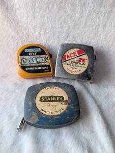 lot 1511 image: 1940s-50s Tool Lot - Stanley 50 Tape &amp Advantek QuickGlance Measure - 3 ct
