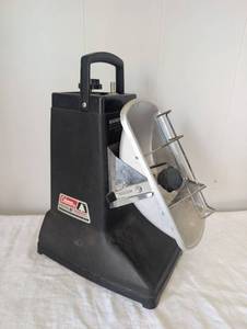 lot 1513 image: Coleman Focus 10 Catalytic Heater