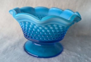 lot 2603 image: Blue Hobnail Glass Compote Bowl