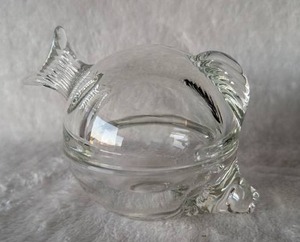lot 3002 image: Anchor Hocking Glass Fish Shaped Dish with Lid
