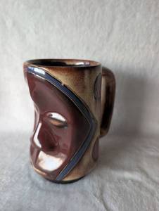 lot 3503 image: Art Pottery Face Mug - Made in Mexico