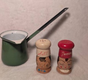 lot 3529 image: Decorative Wooden Salt &amp Pepper Shakers  Turkish Coffee Pot
