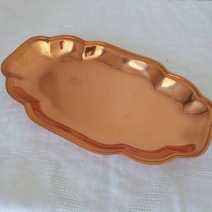 lot 3532 image: Coppercraft Guild Decorative Leaf Tray