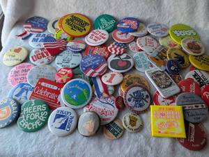 lot 5012 image: 1980s Mixed Pin Button Collection - 50 ct