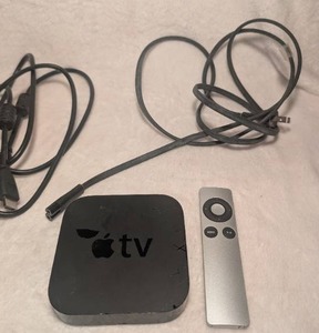 lot 5032 image: Apple TV 3rd Generation Media Player with Remote