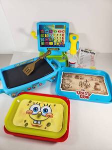 lot 92 image: SpongeBob Cash Register, Grill & More