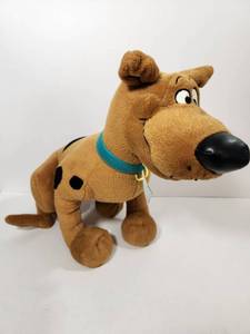 lot 111 image: Interactive Scooby Doo Toy