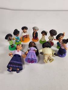 lot 134 image: Disney Encanto Lot