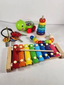 lot 140 image: Baby Toy Lot