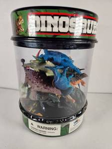 lot 142 image: Big Lot of Dinosaurs #2
