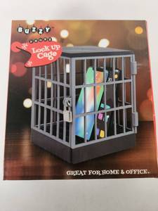 lot 225 image: Buzzy Phone Lock Up Cage