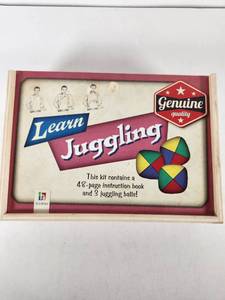 lot 226 image: Learn Juggling Kit with 3 Balls and Instruction Book