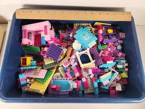 lot 246 image: LEGO Friends Building Blocks Lot