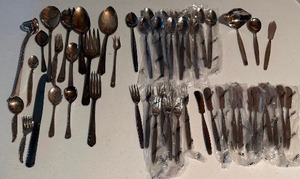 lot 45 image: Silverplate and Stainless Flatware, 50 Pieces