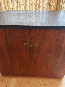 lot 59 image: MCM End Table, Approx 28 x 23 x 22