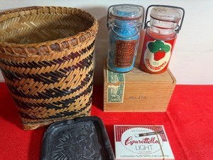 lot 98 image: South American Ashtray, Seal Box of Cigarettellos, Bath Crystals, Candle and More