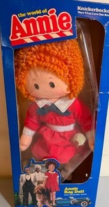 lot 116 image: Vintage Annie Doll w Box