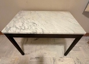lot 187 image: Marble Topped End Table, Made in Italy, Nov 1974, Approx 30 x 20 x 20