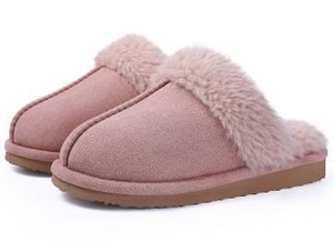 lot 26237 image: Womens Foam Slip On Slippers, Pink