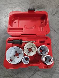 lot 9685 image: Milwaukee Hole Saw Kit with Red Carrying Case