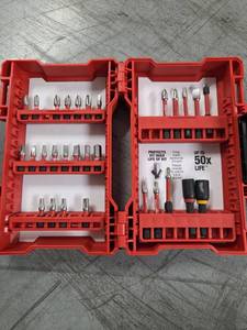 lot 9686 image: Milwaukee Shockwave Impact Duty Driver Bit Set with Case