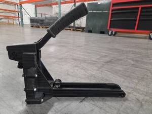 lot 9691 image: Fasco FM32-1518 Pneumatic Staple Gun