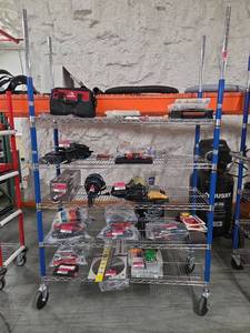 lot 9715 image: Rolling Wire Shelving Unit with Adjustable Shelves