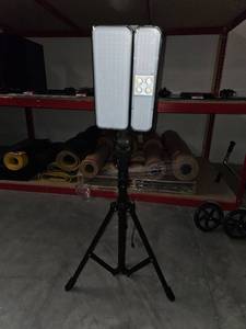 lot 9807 image: LED Work Light with Tripod Stand