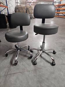 lot 9808 image: Gray Leather Medical Office Chairs with Chrome Base