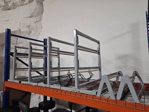 lot 9827 image: Horizontal Paper Stand and Cutters