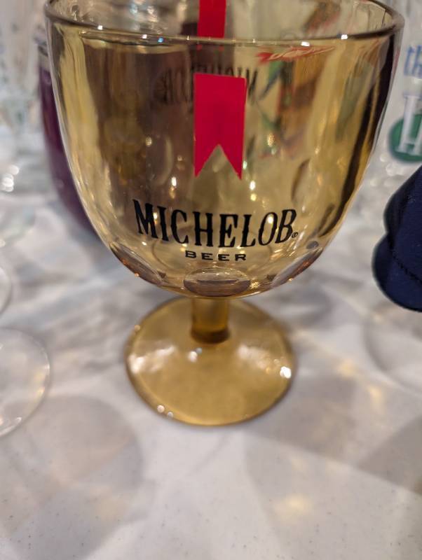 lot 2589 image: Michelob Beer Stemmed Glass